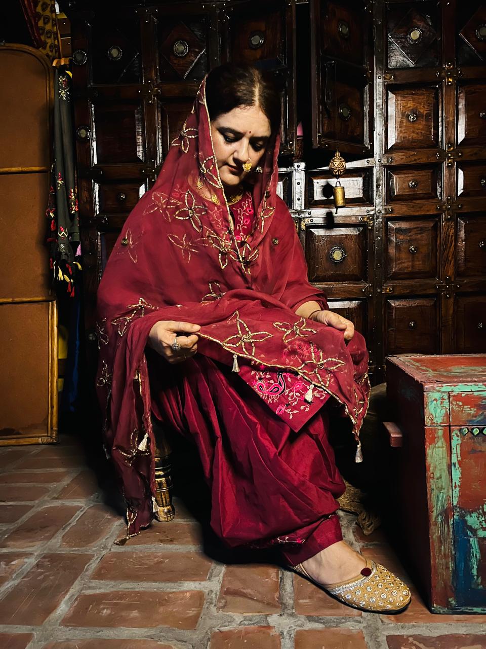 Tila Vintage Work Hand Embroidered Chiffon Dupatta