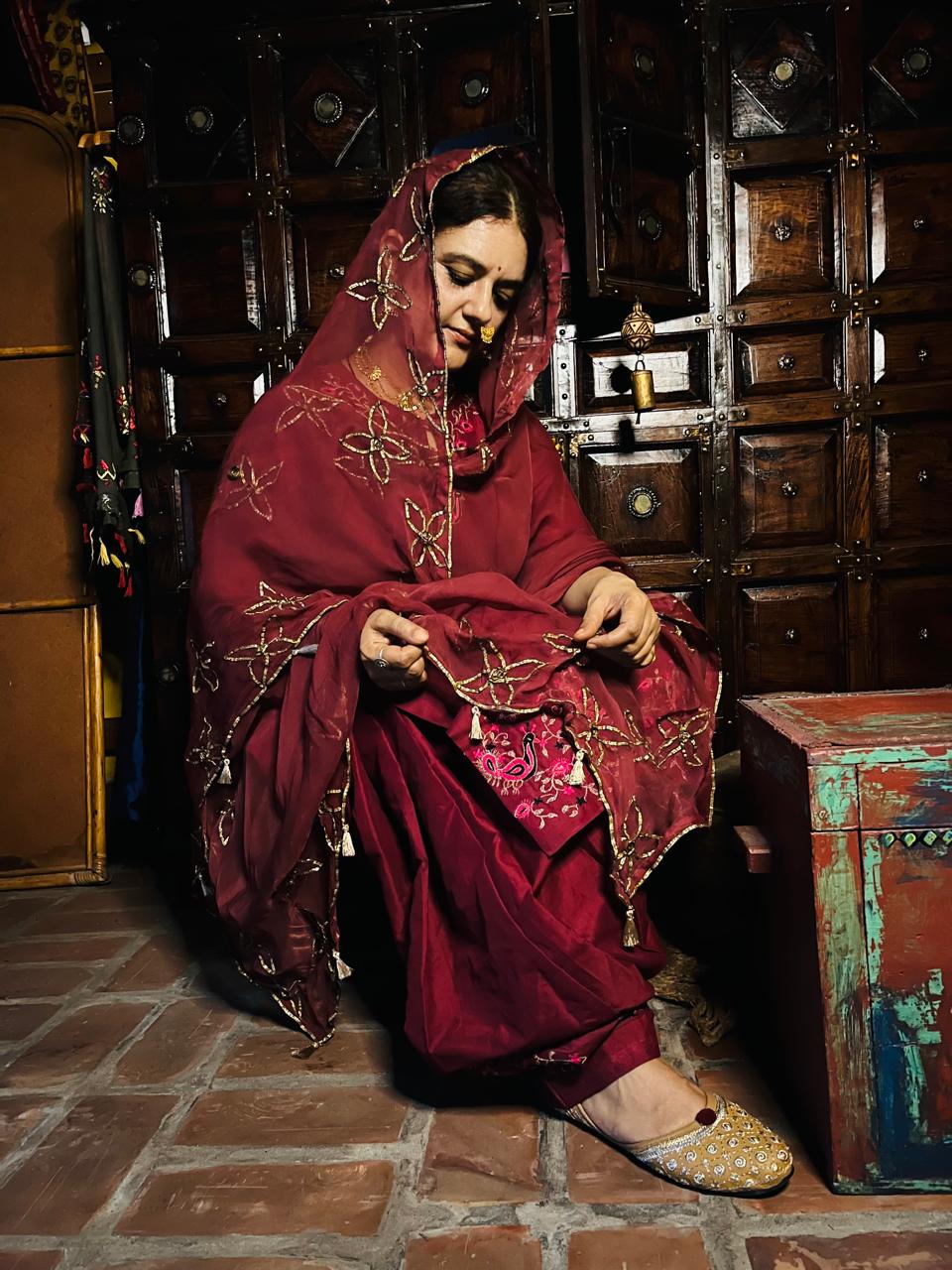 Tila Vintage Work Hand Embroidered Chiffon Dupatta